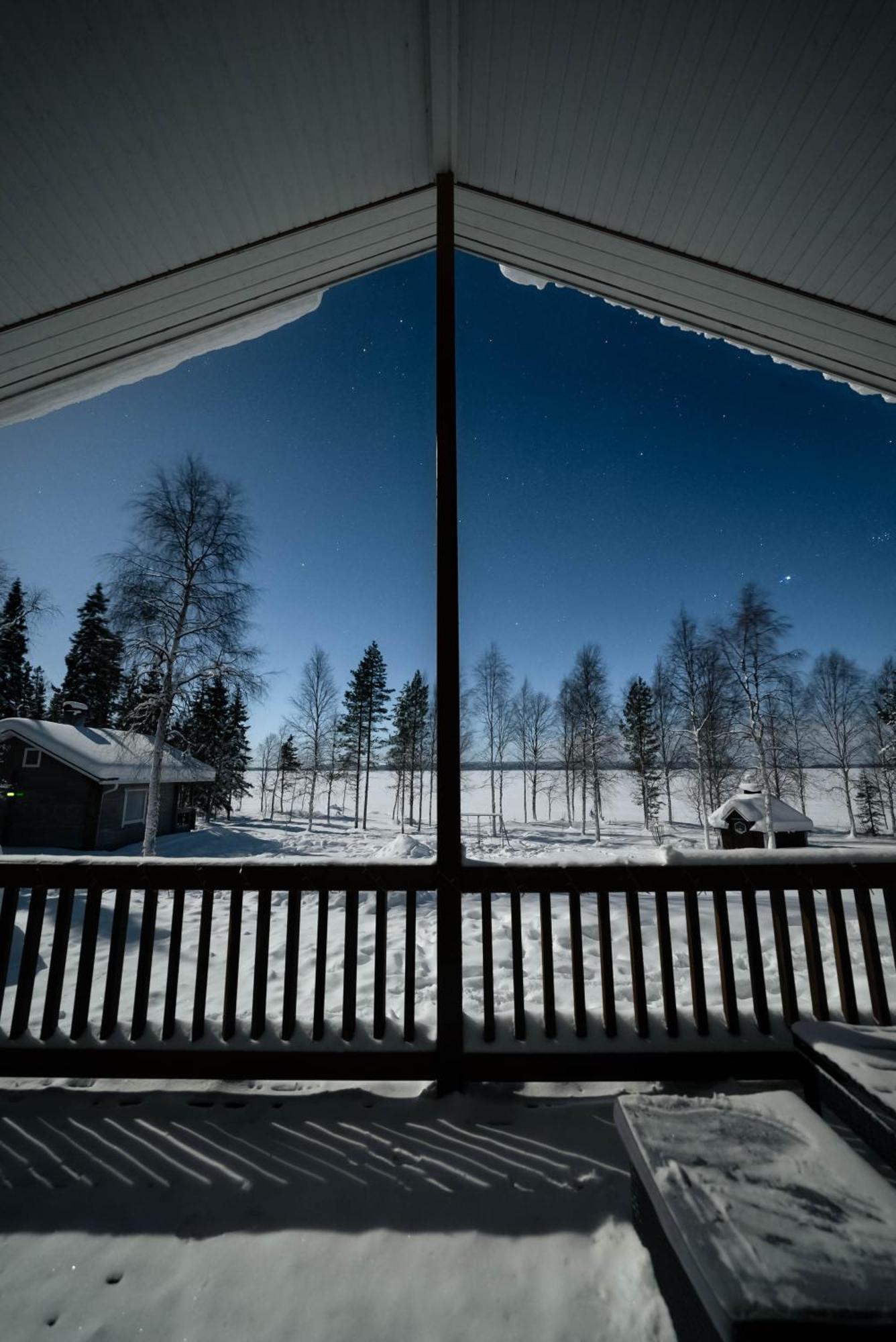 Hotel Napapiirin Jaervilomat Luukonniemi Exterior foto