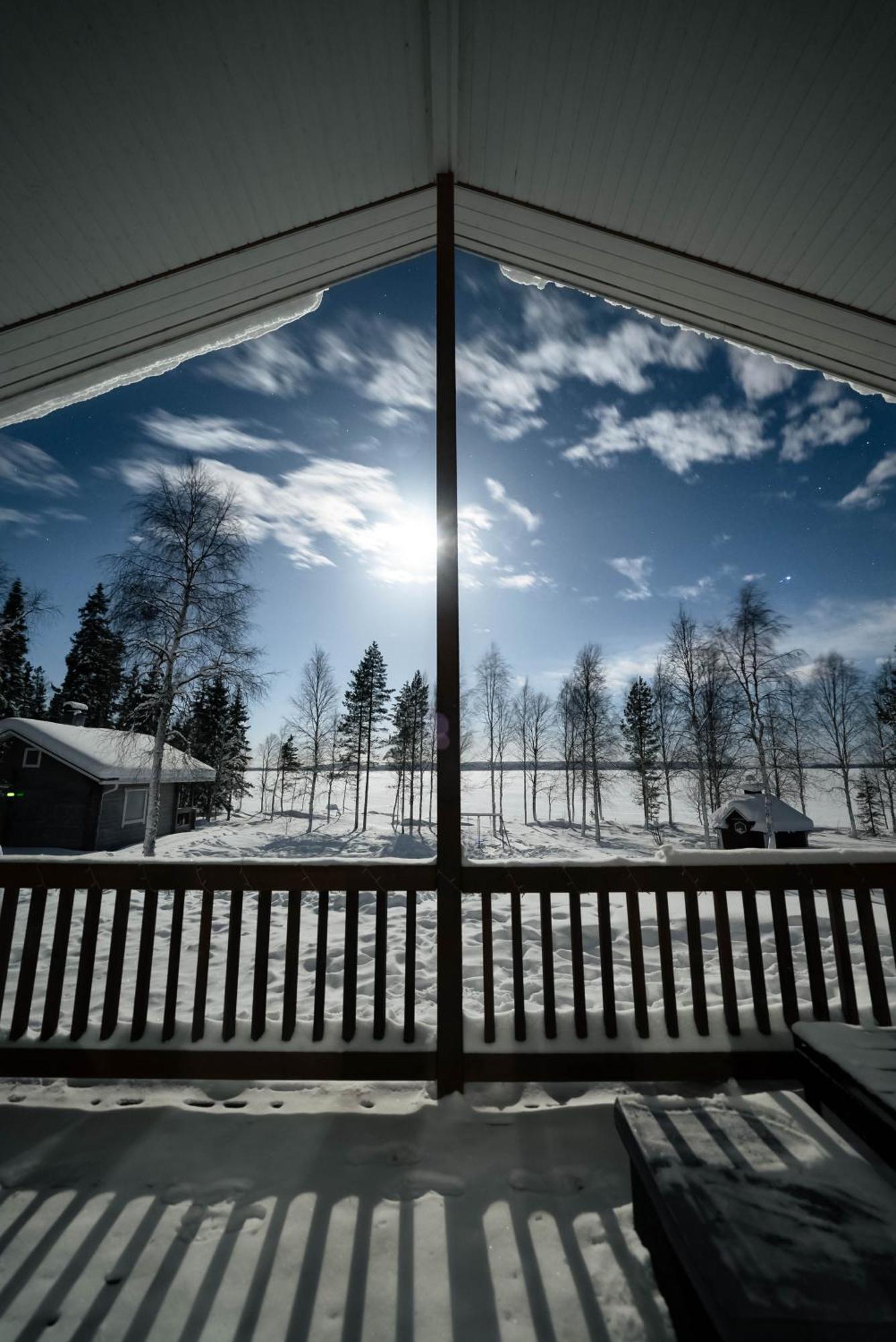 Hotel Napapiirin Jaervilomat Luukonniemi Exterior foto