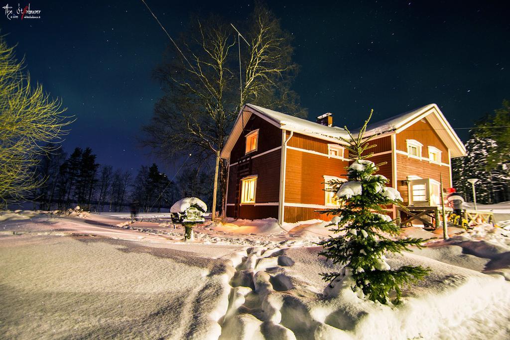 Hotel Napapiirin Jaervilomat Luukonniemi Exterior foto